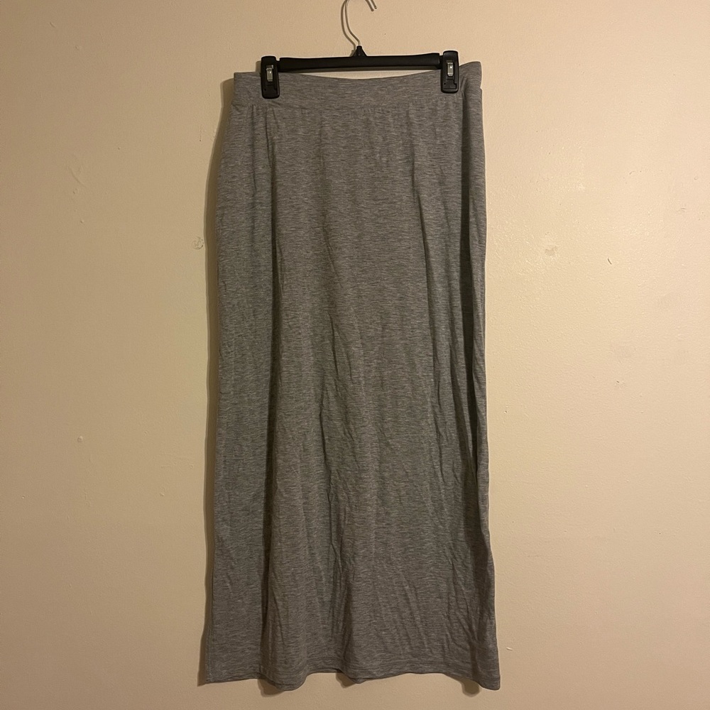 Women’s size medium gray maxi skirt